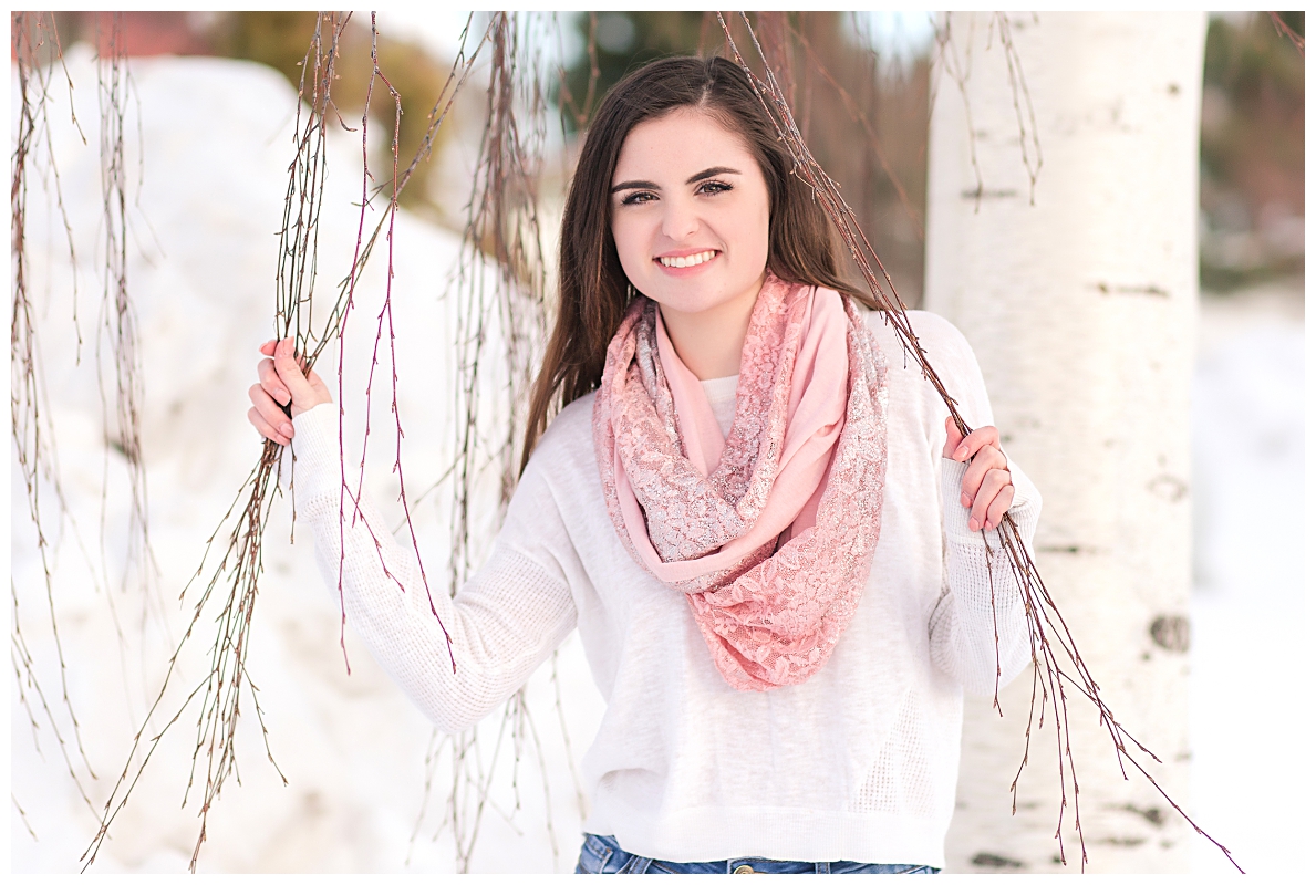 Senior Pictures in the Snow_0004.jpg