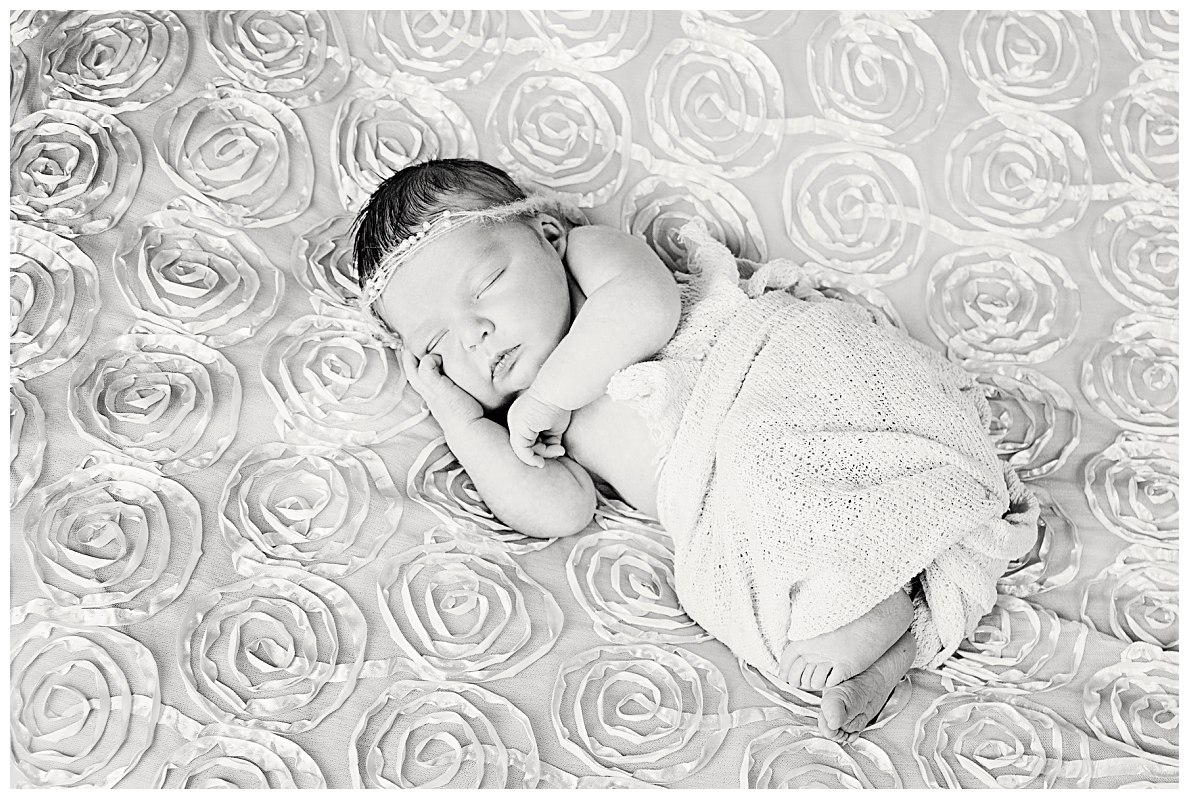 Bismarck Newborn Photographer_0012.jpg