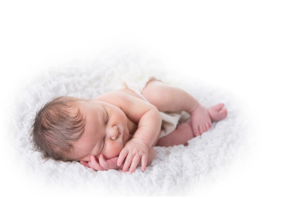 Bismarck Newborn Photographer_0018.jpg