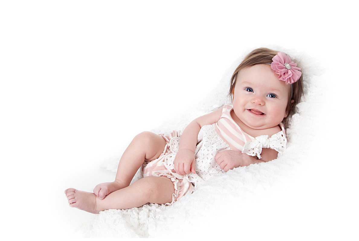 Bismarck Baby Photographer_0057.jpg