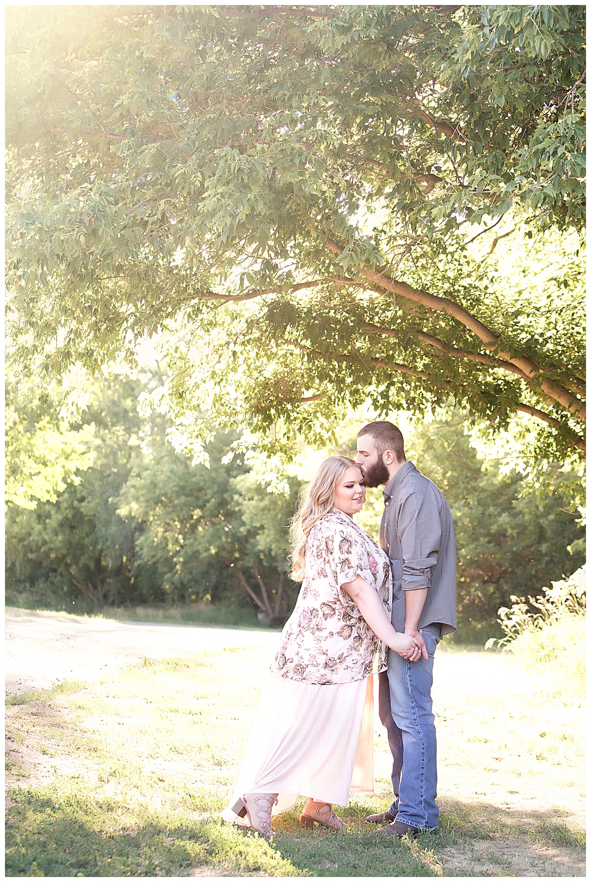 Engagment Pictures under trees