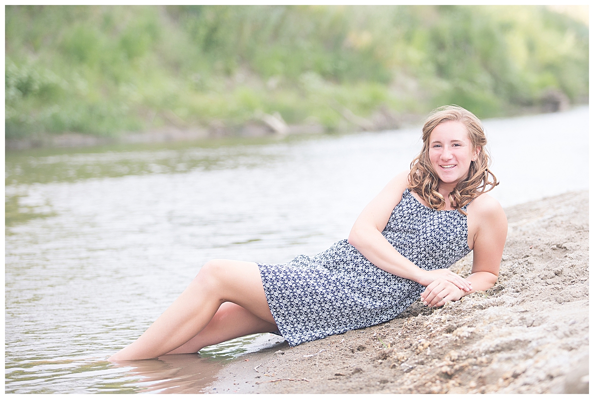 Senior pictures by river