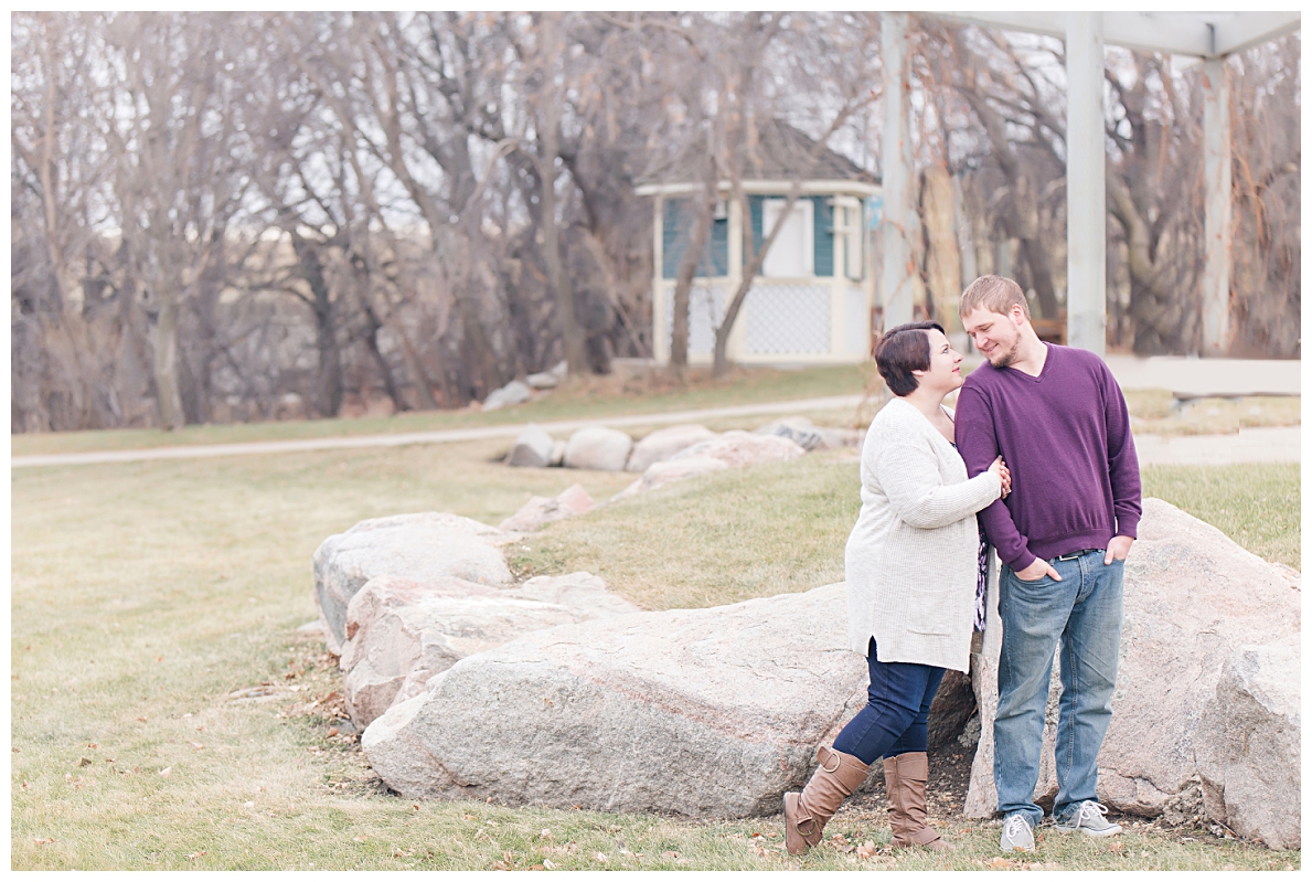 fall engagement pictures