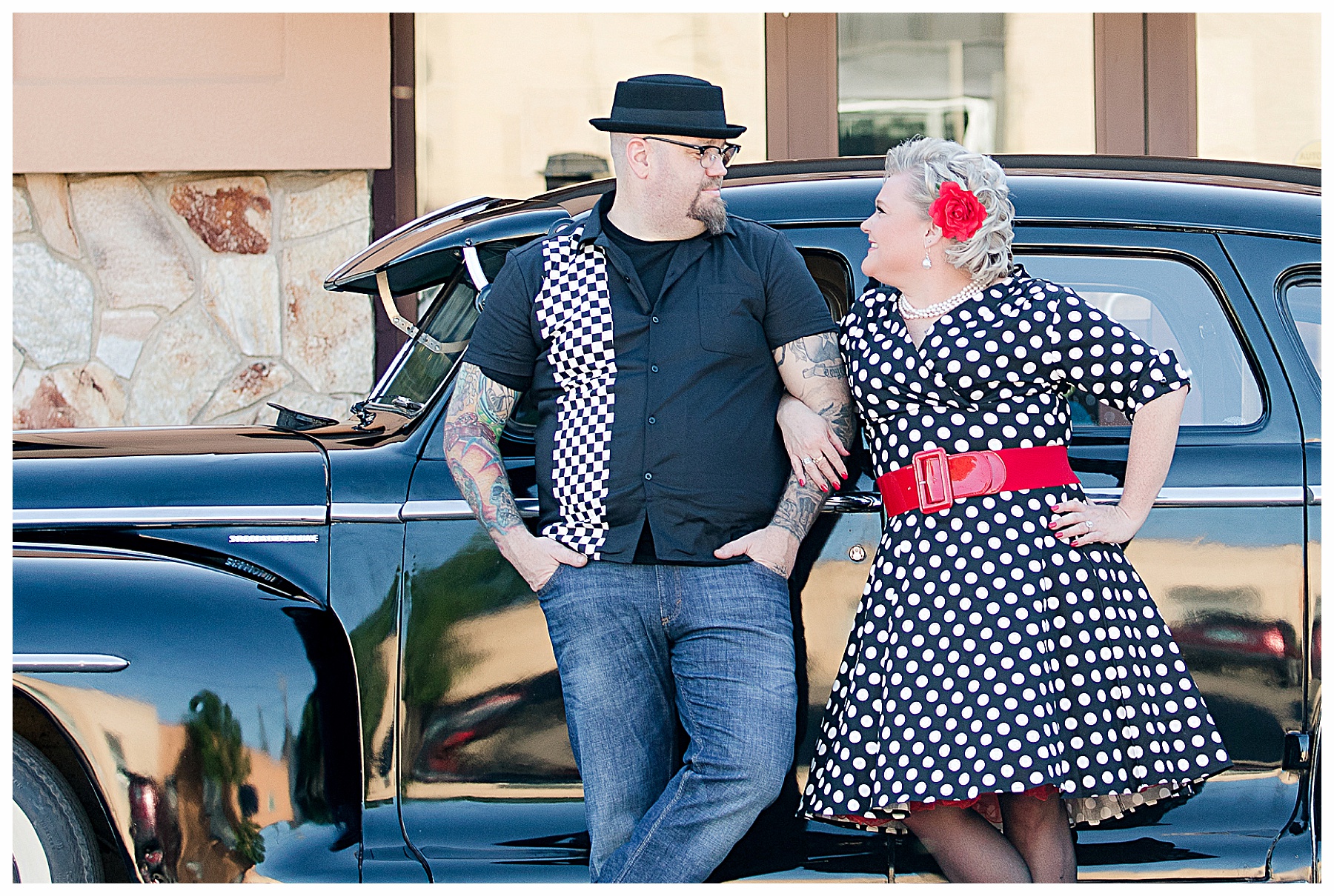 50s style engagement pictures
